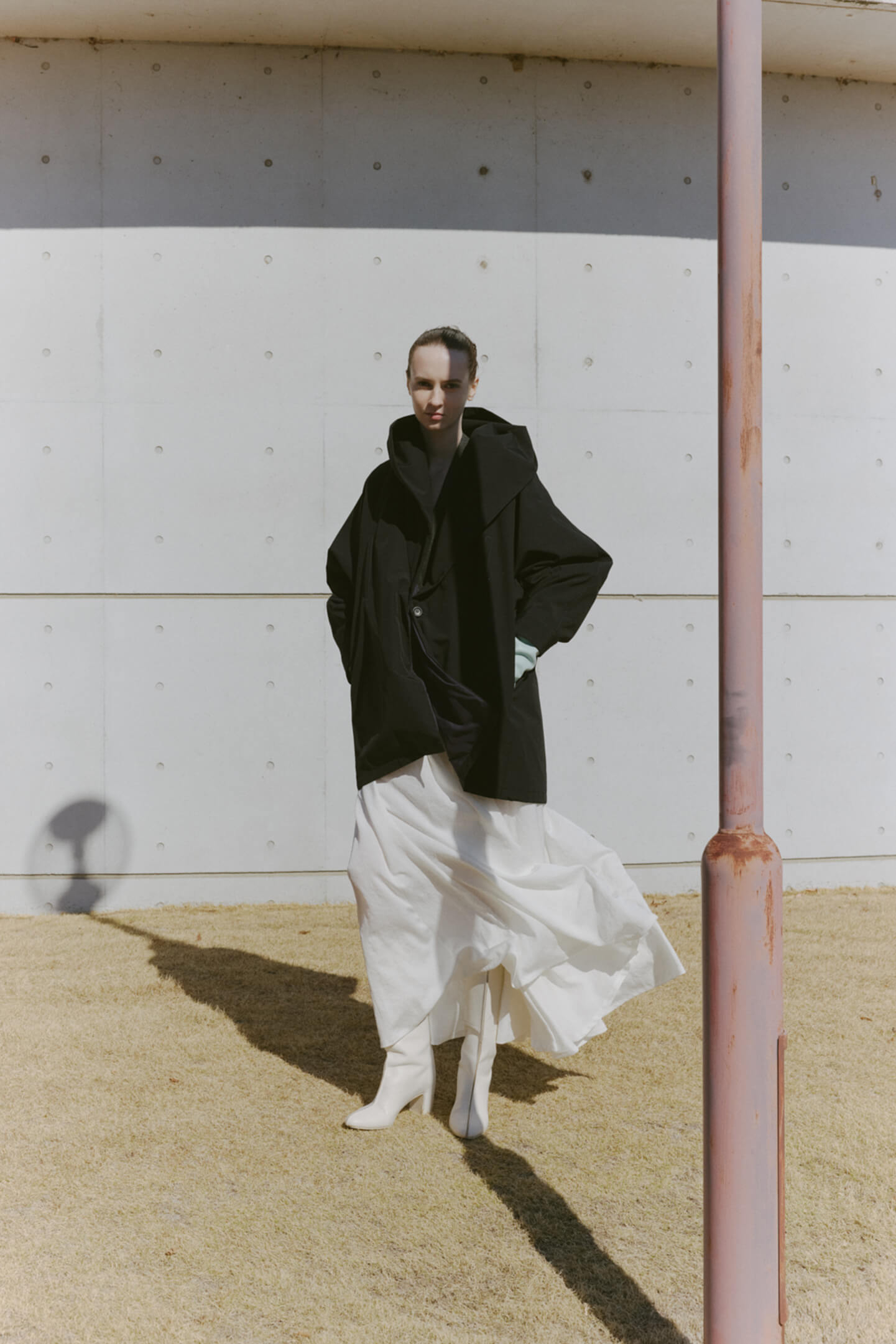 LOOK 04