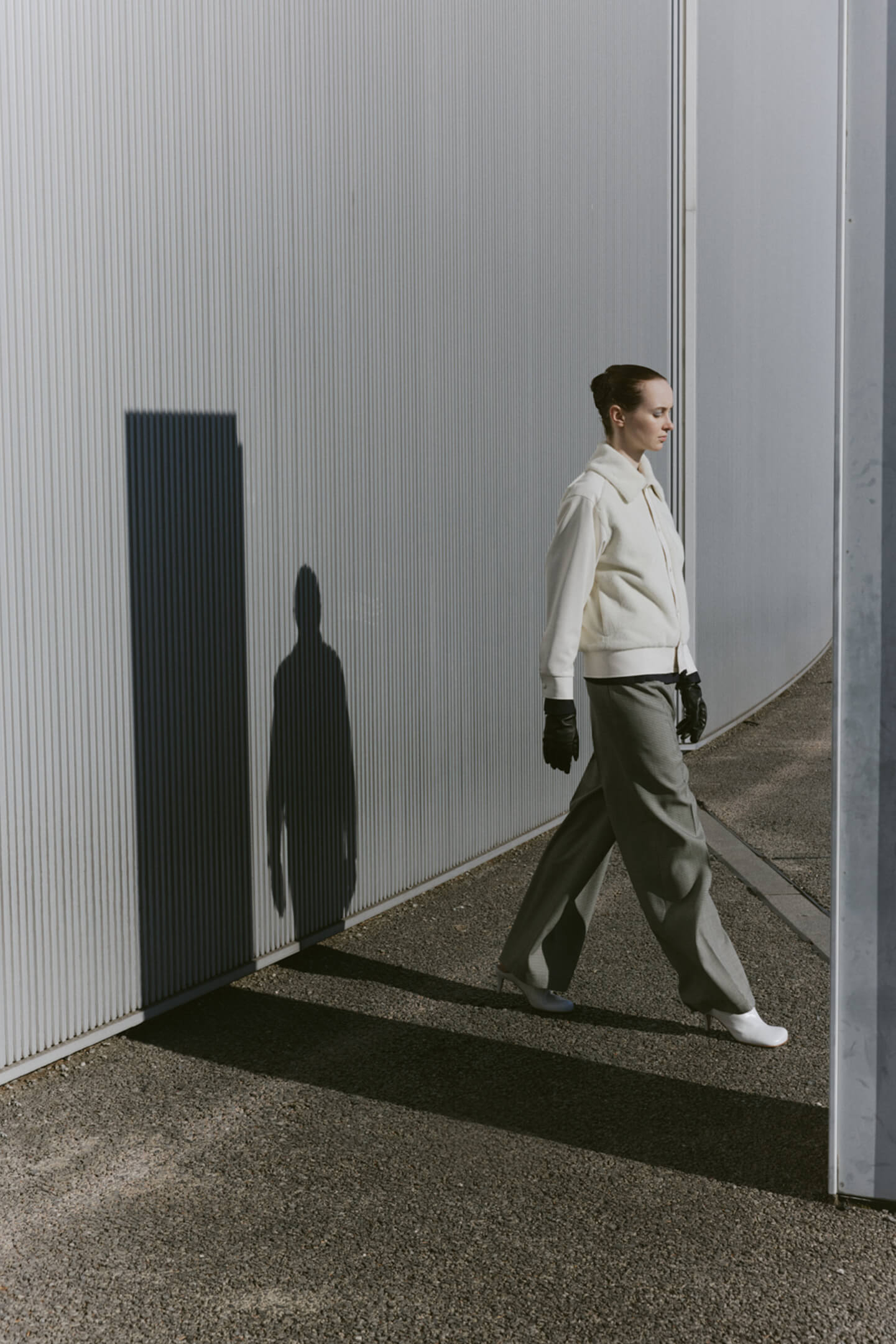 LOOK 06