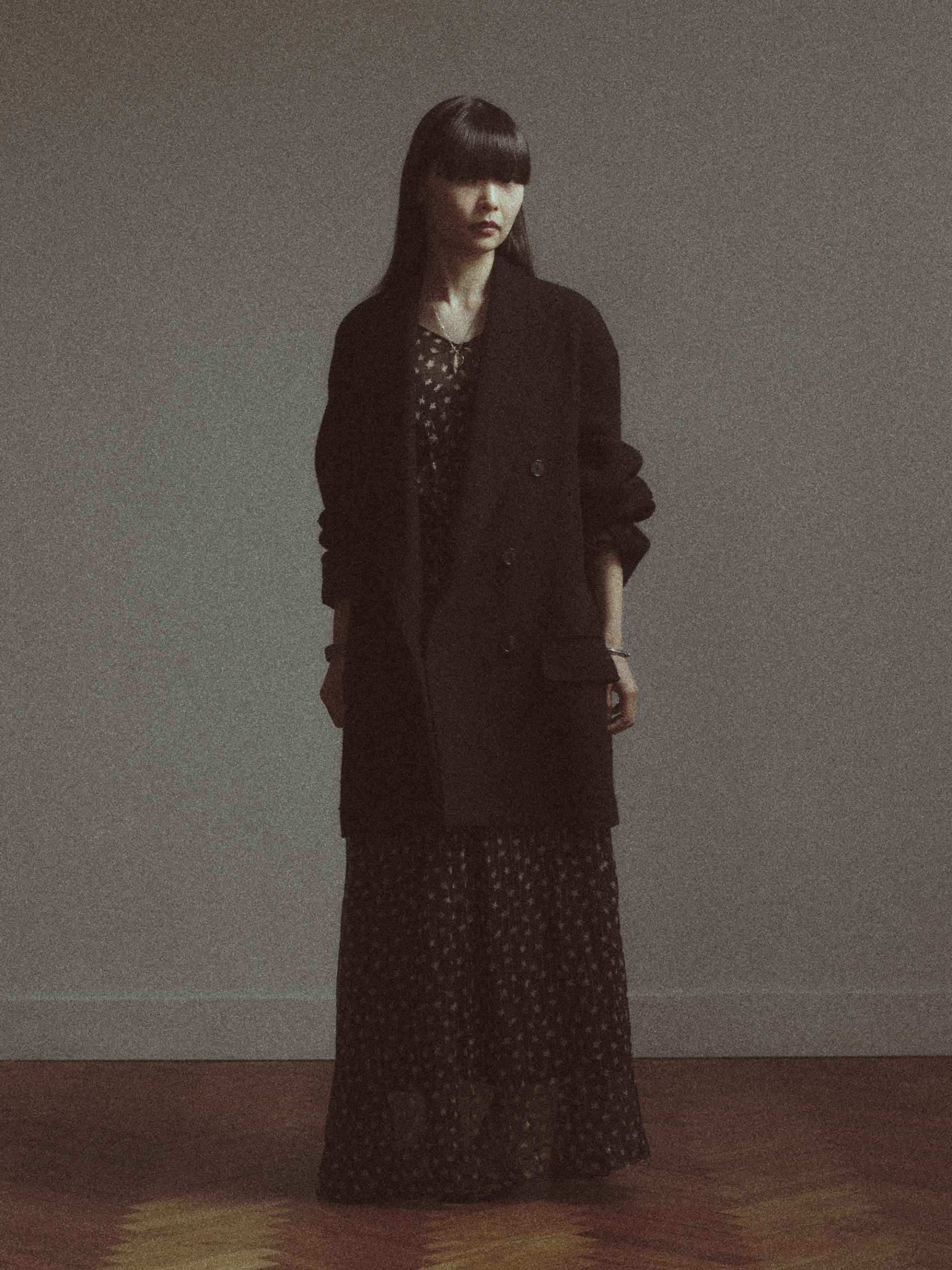 LOOK 06