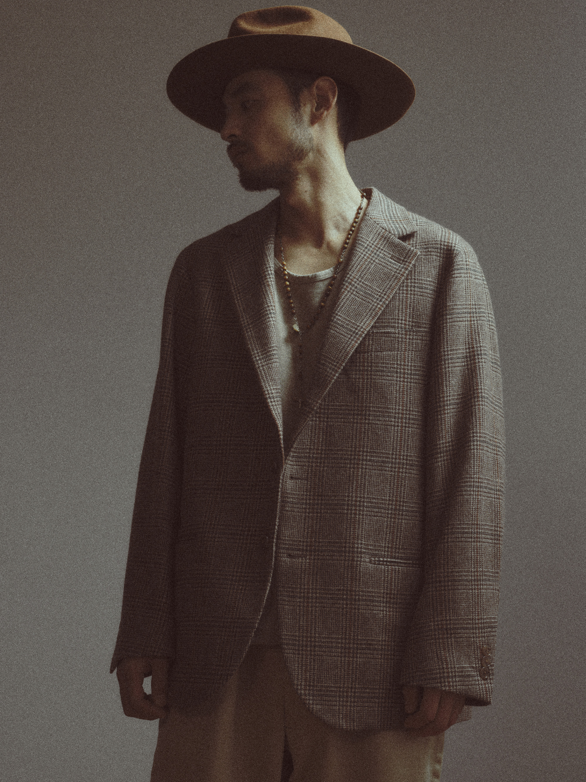 LOOK 12