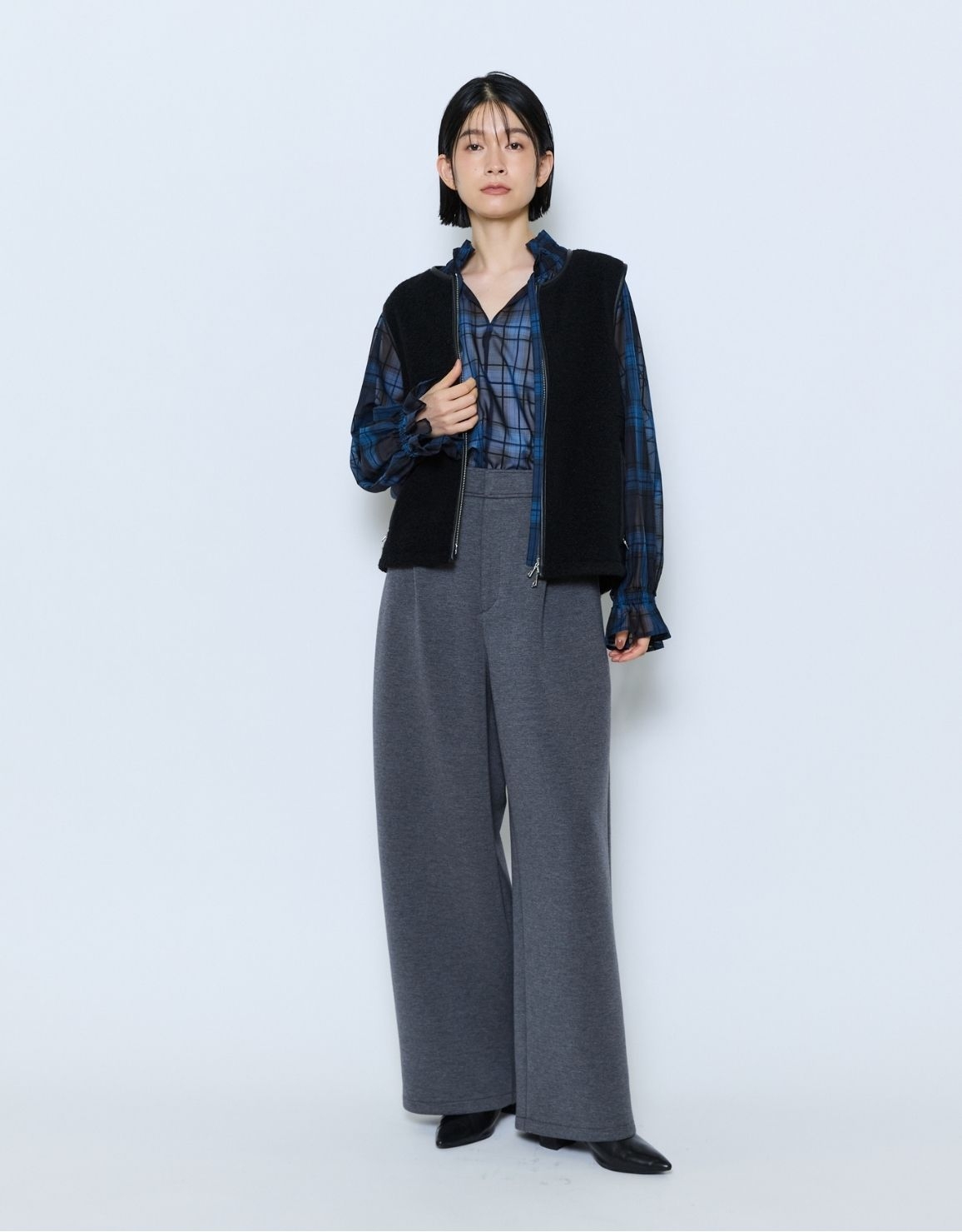 LOOK2スタイリング画像