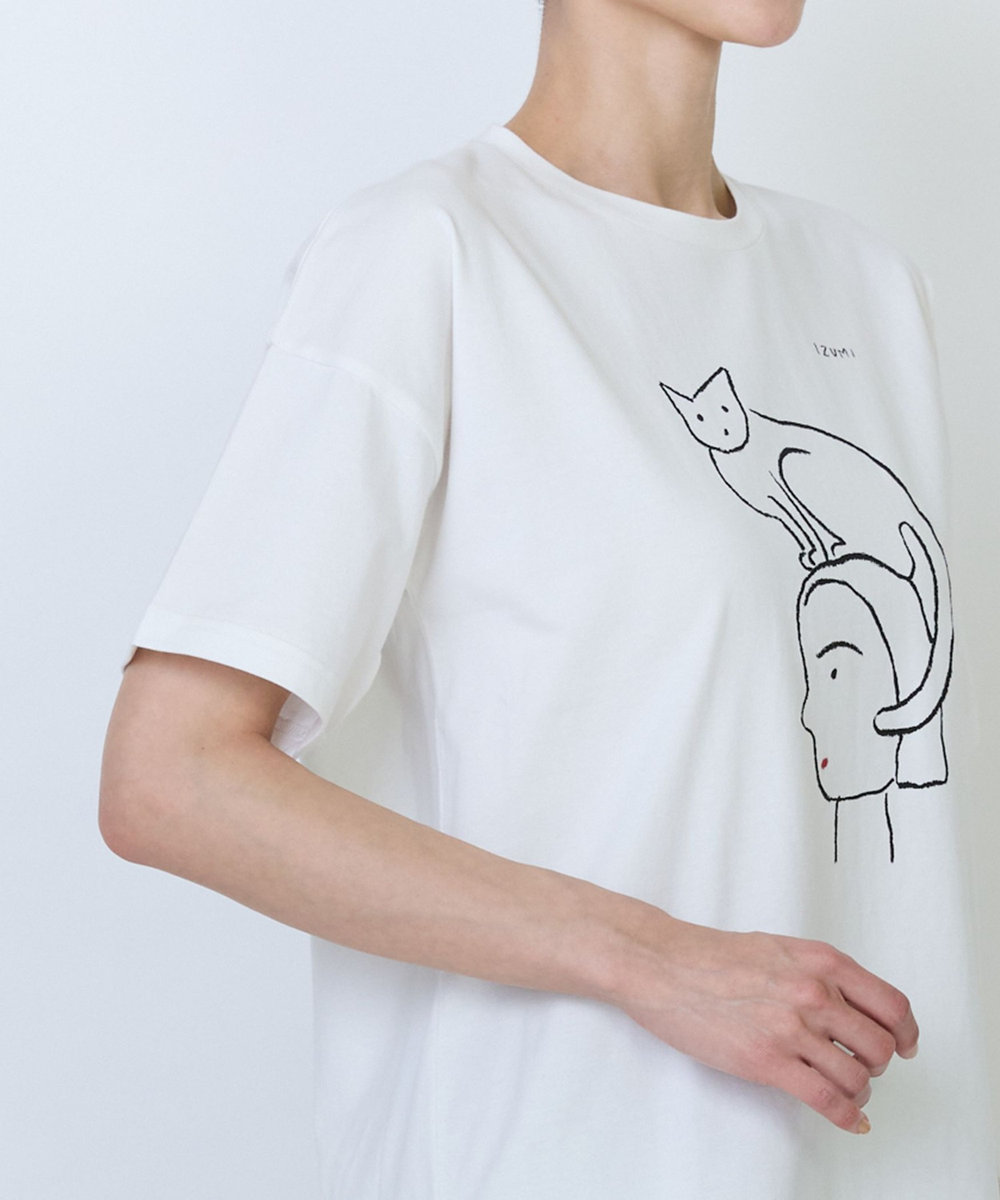 LOISIR 【アーティストコラボ】LOISIR×塩川いづみ イラストプリントTシャツ オフホワイト