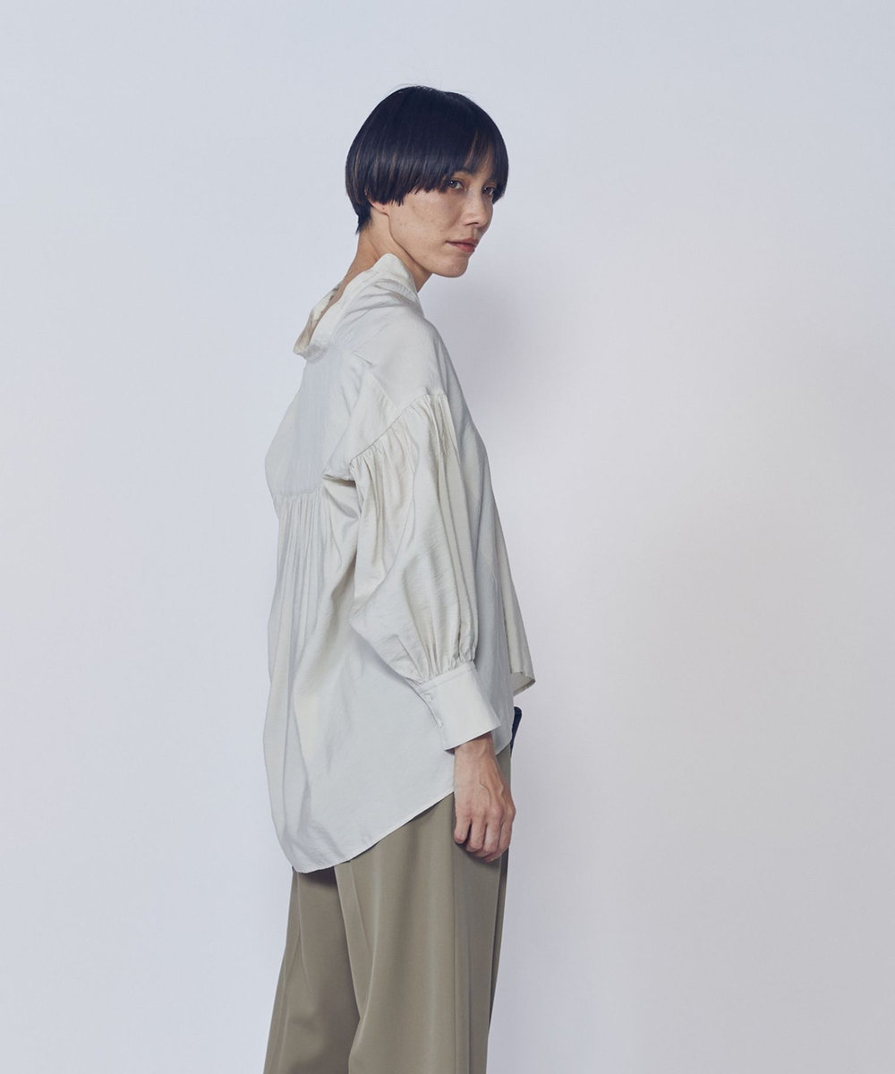 1er Arrondissement モダールナイロンシルクスキッパーブラウス ベージュ