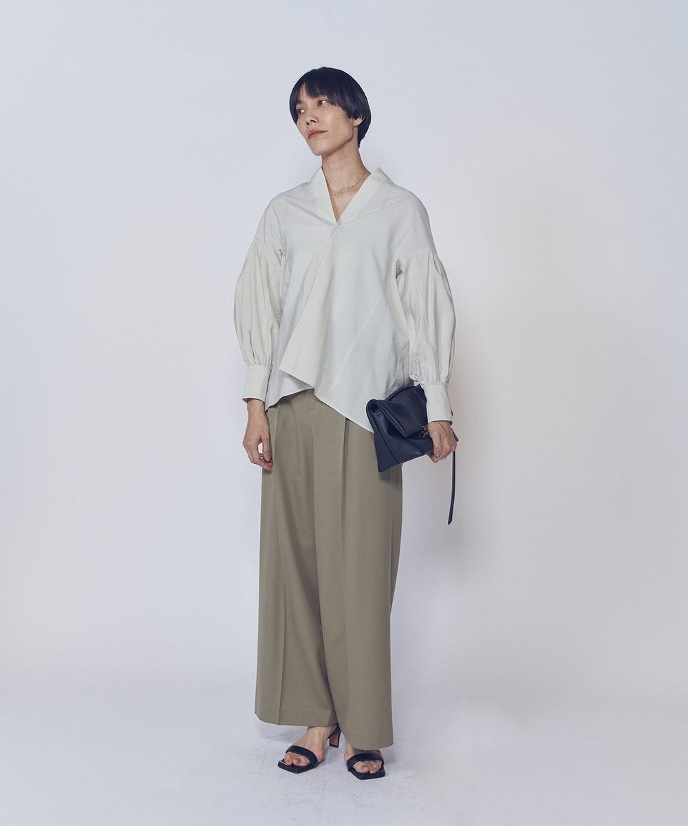 1er Arrondissement モダールナイロンシルクスキッパーブラウス ベージュ