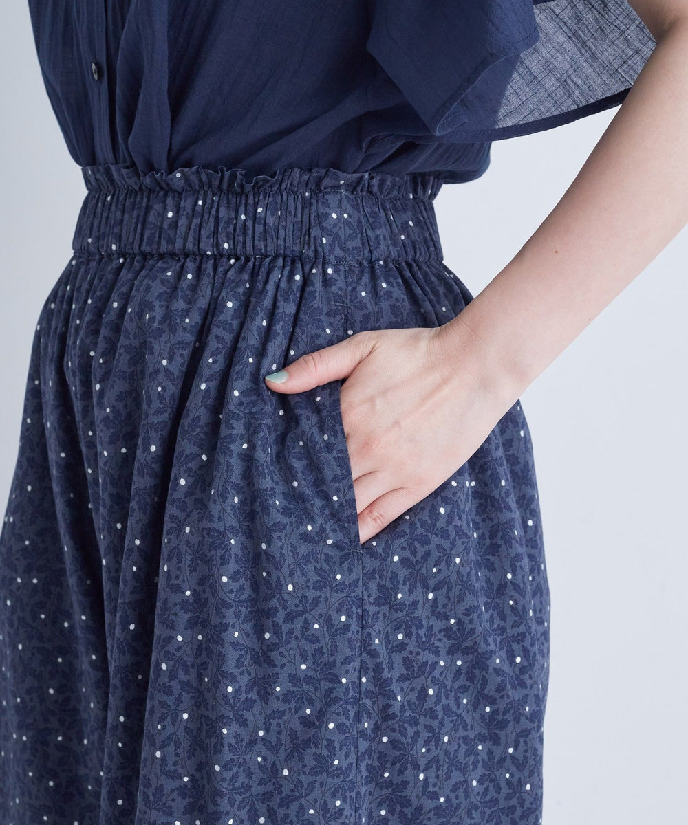 ADIEU TRISTESSE リーフプリントパンツ ブラック系その他