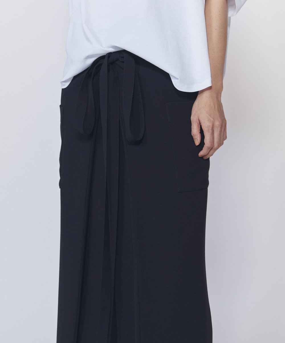 1er Arrondissement 【WEB限定】＜COTHEBISMOKE (コグ ザ ビッグ スモーク)＞“MINA"ダブルラップスカート ブラック