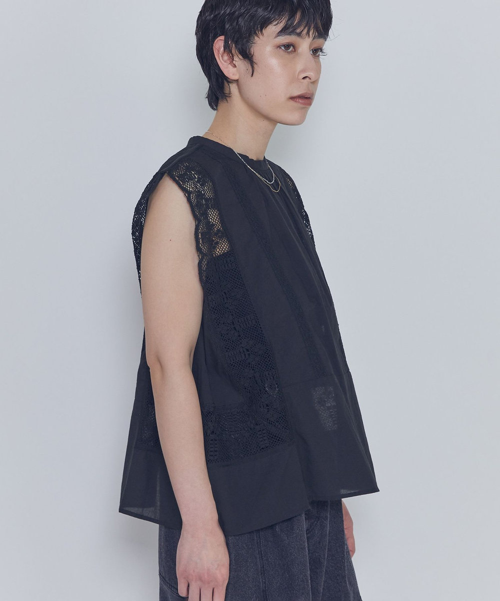 1er Arrondissement 【WEB限定】＜normment（ノーメント）＞ “MANNY LACE"ノースリーブブラウス ブラック