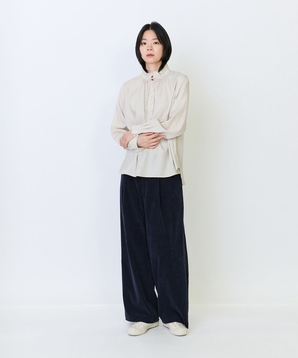 LOISIR 断ち切り二重フレアーカラーブラウス ベージュ