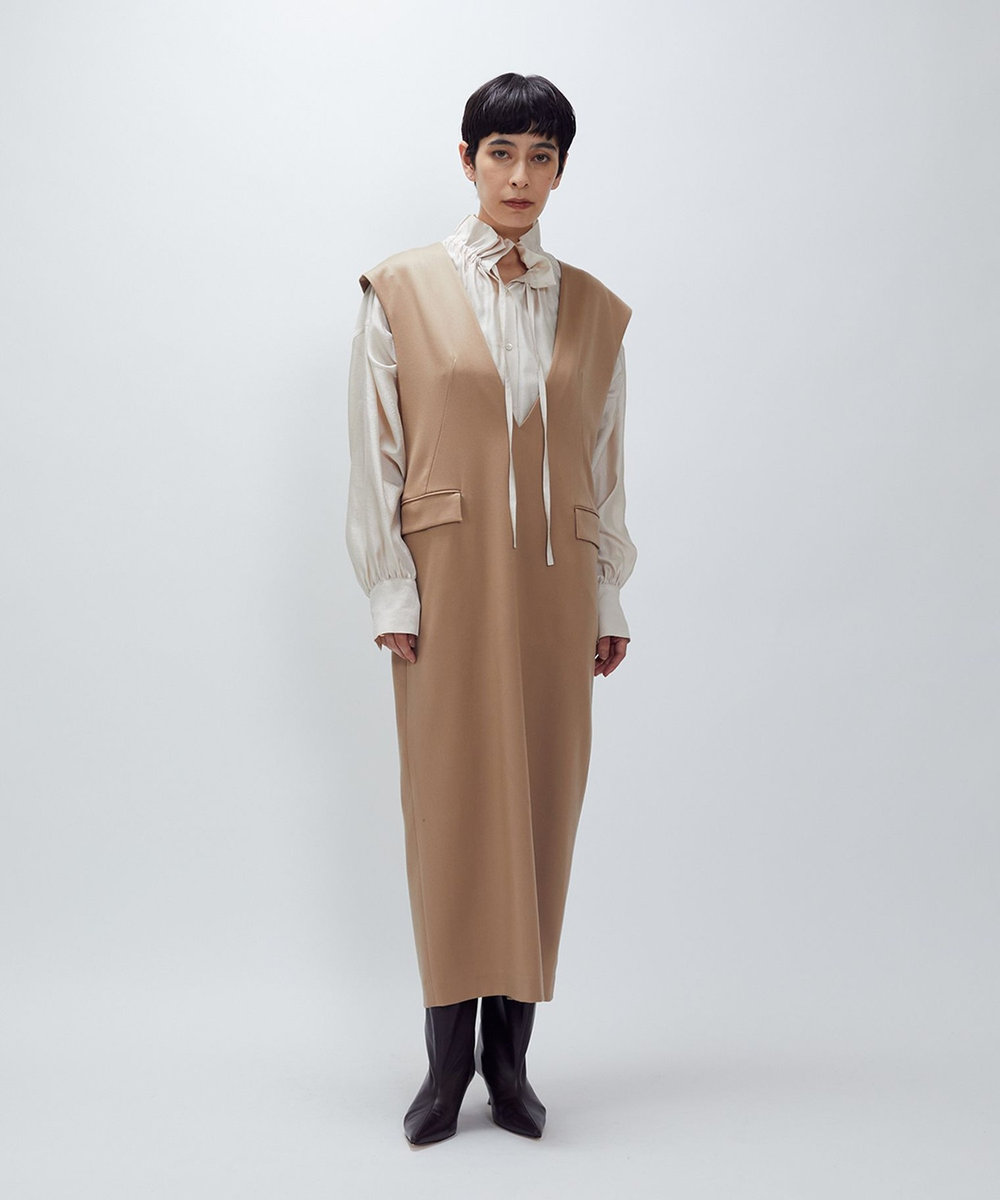 1er Arrondissement ウールサテンワンピース ベージュ