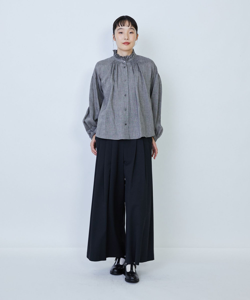 LOISIR リネンコットンヤクローンフリルカラーブラウス グレー