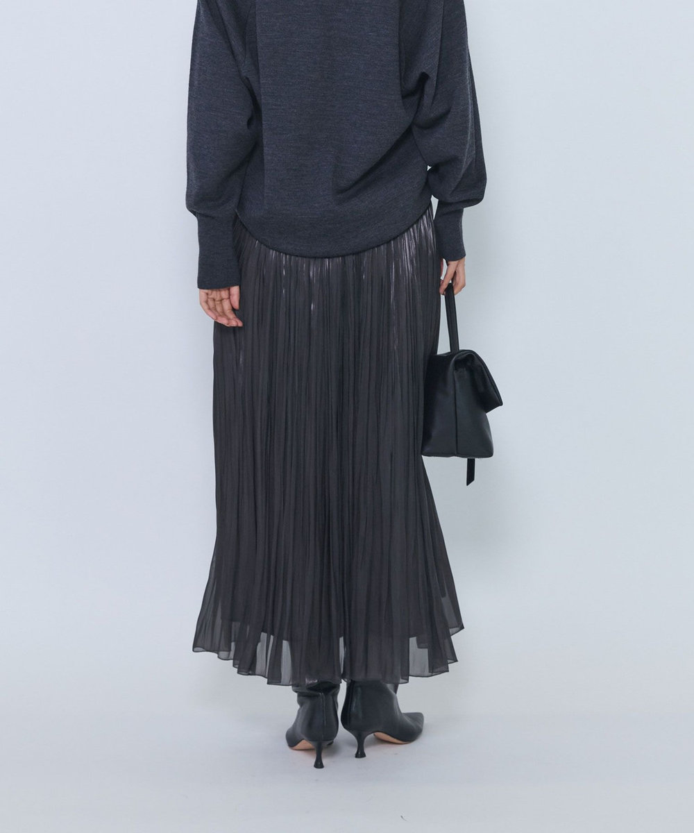 1er Arrondissement グロッシーサテンプリーツスカート ブラック