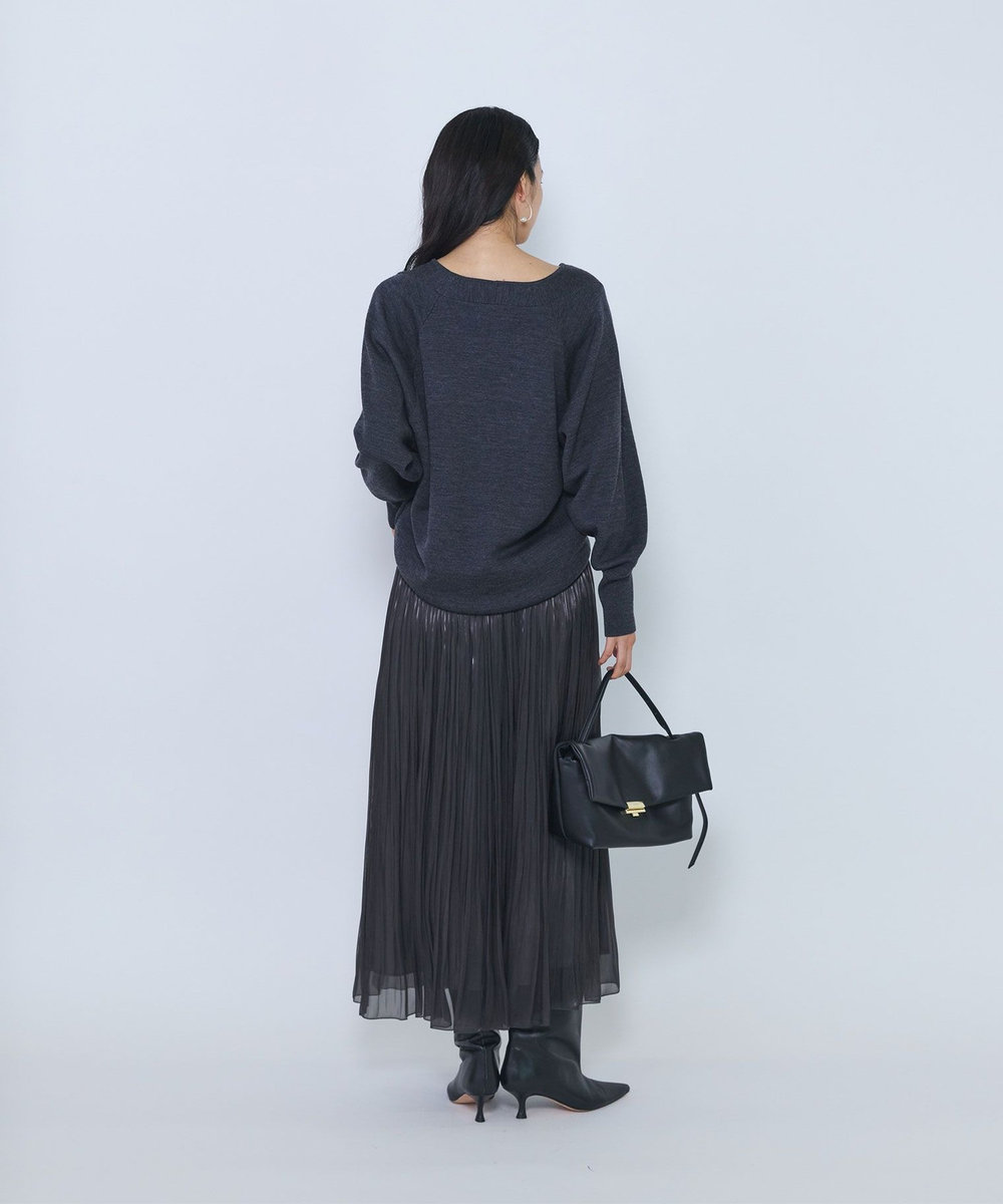 1er Arrondissement グロッシーサテンプリーツスカート ブラック