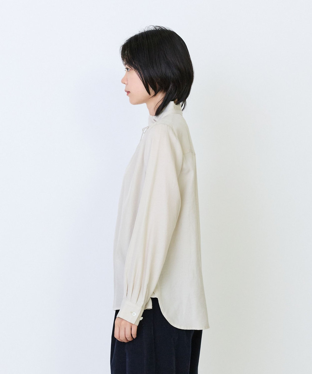 LOISIR 断ち切り二重フレアーカラーブラウス ベージュ