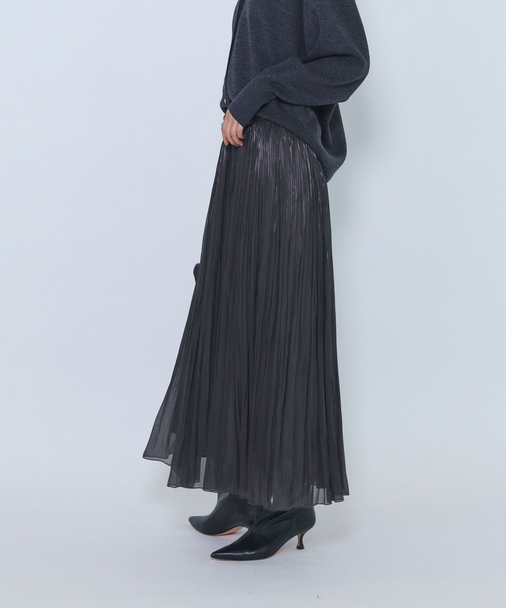 1er Arrondissement グロッシーサテンプリーツスカート ブラック