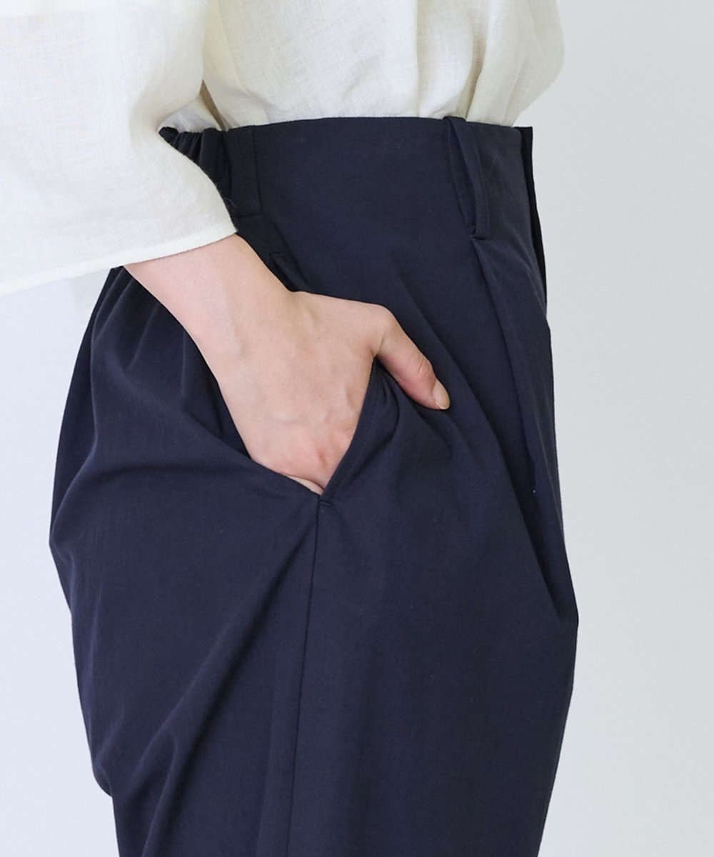 LOISIR コットンツイルテーパードパンツ ネイビー
