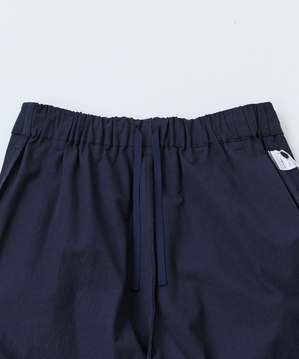 LOISIR コットンツイルテーパードパンツ ネイビー