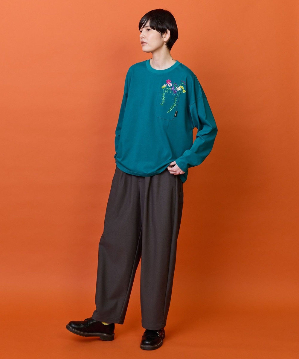 FRAPBOIS フラワーポケットロングTシャツ エメラルド