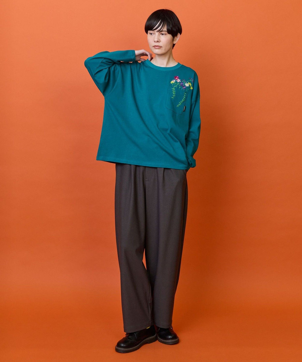 FRAPBOIS フラワーポケットロングTシャツ エメラルド