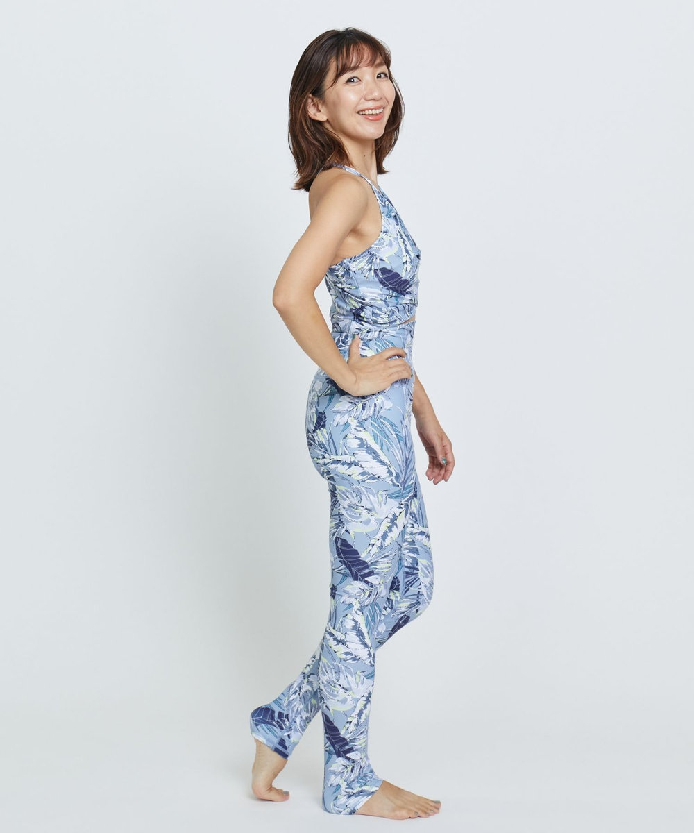 Julier lauae leafプリントショートトップス/パット付き・水着・UVカット・水陸両用・吸汗速乾・ホットヨガ対応・耐塩素 ブルー