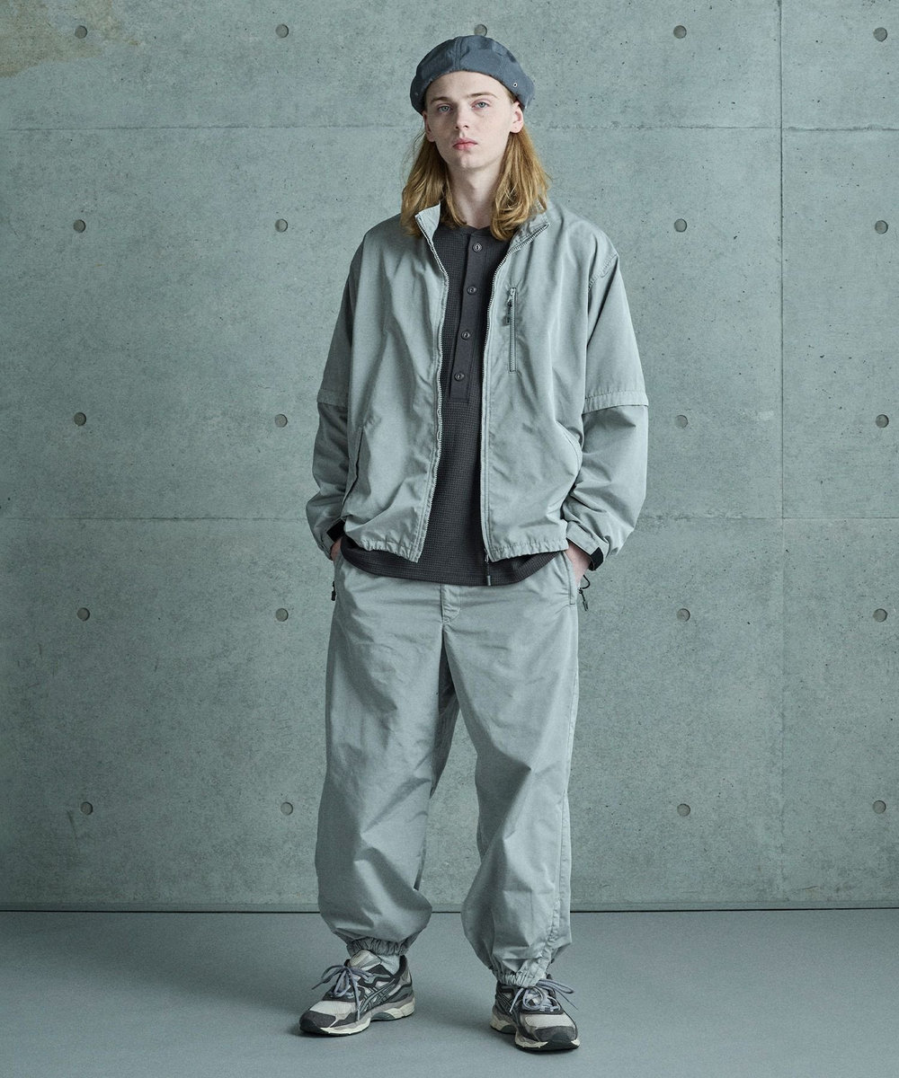 MEN'S BIGI テックサーマル ヘンリーネックシャツ＜吸水速乾・ストレッチ・軽量・通気性・保温性＞ グレー