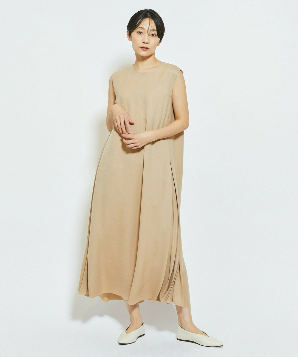 MOGA Collection MOGA Collection ウーリープリーツストレートワンピース ベージュ