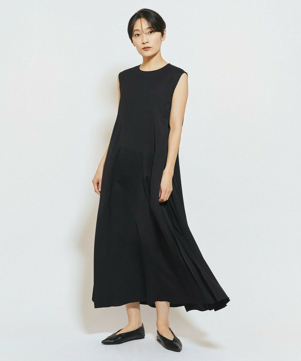 MOGA Collection MOGA Collection ウーリープリーツストレートワンピース ブラック