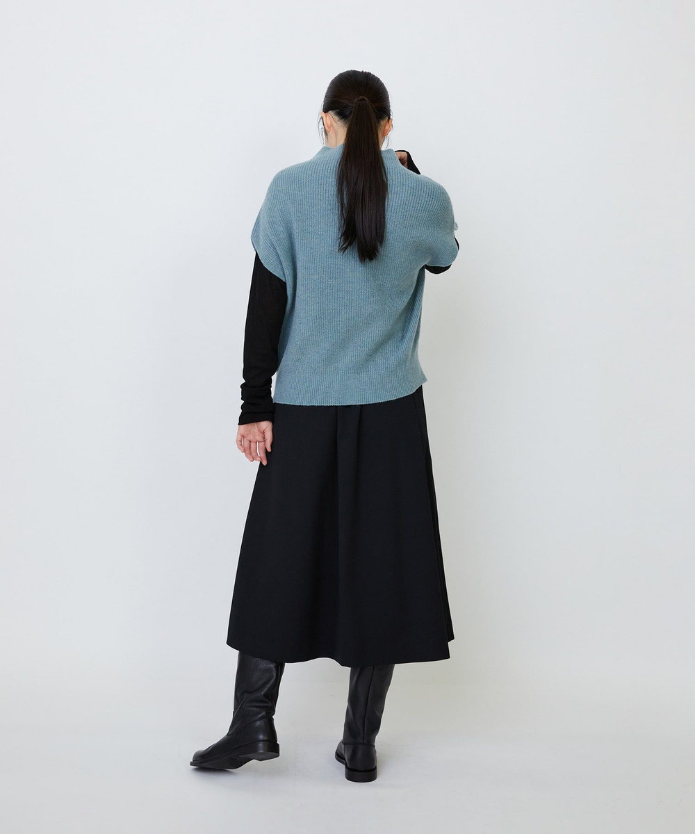 LOISIR ラムウール片畦ベスト サックスブルー