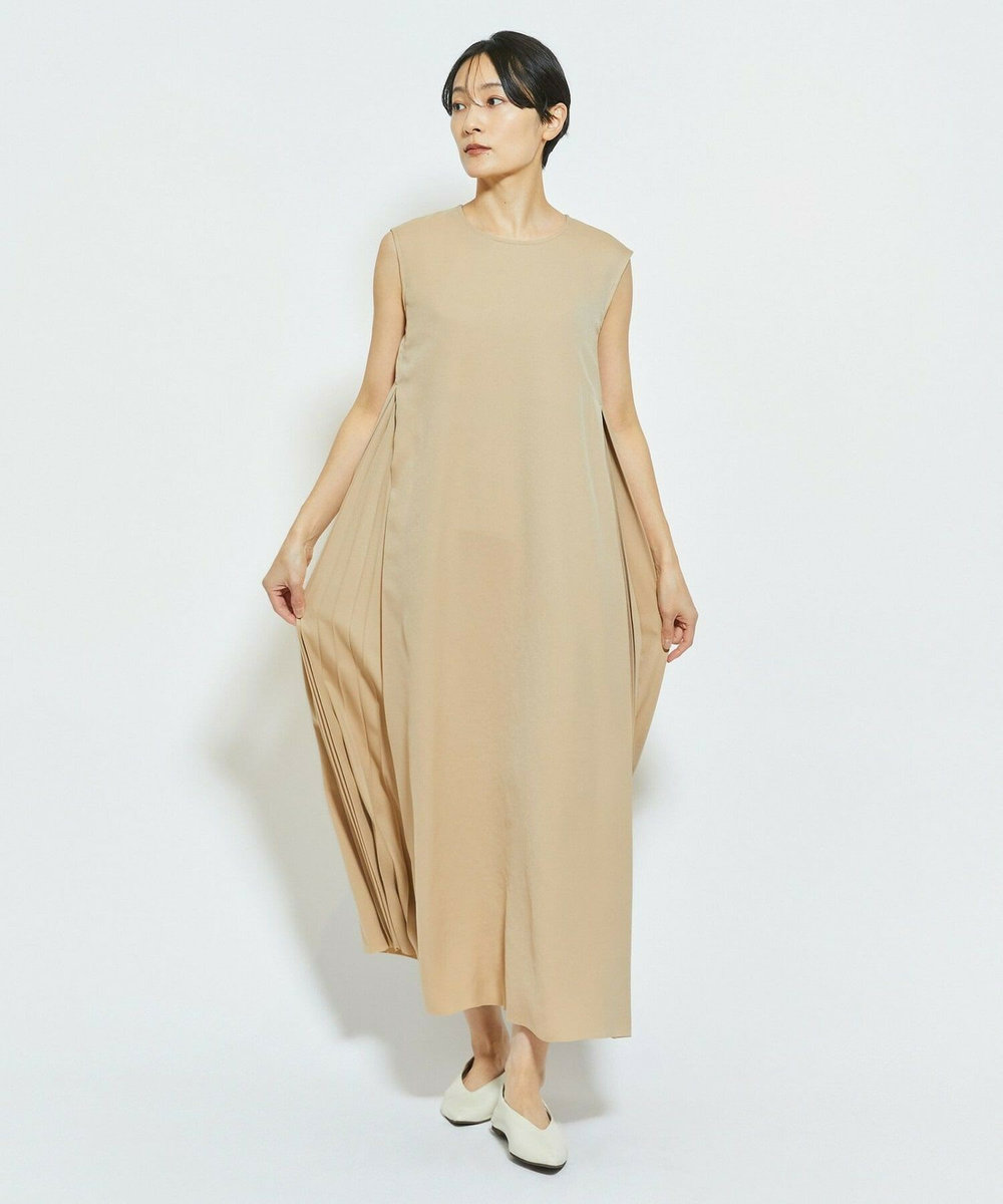 MOGA Collection MOGA Collection ウーリープリーツストレートワンピース ベージュ