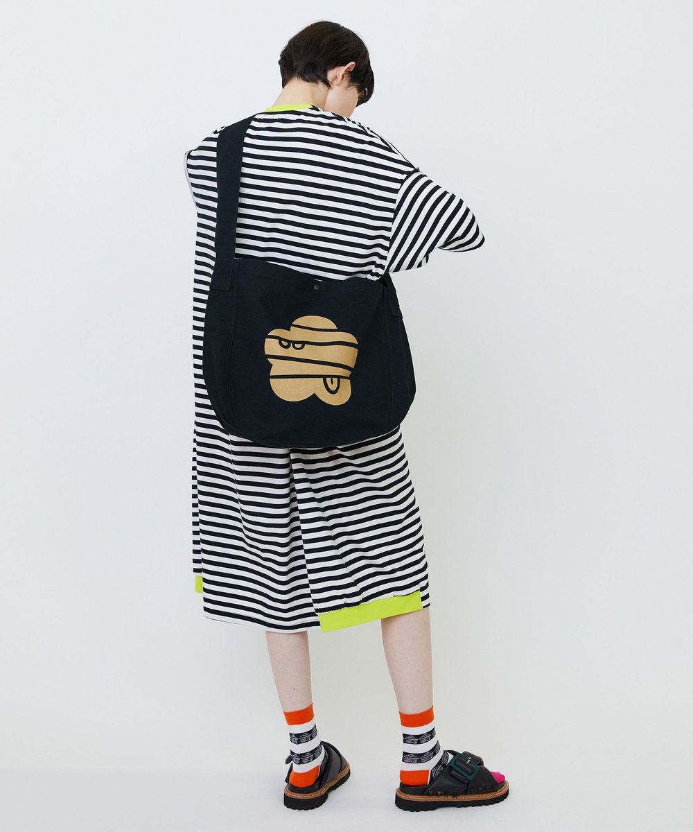 FRAPBOIS ニュースペーパーBAG ブラック
