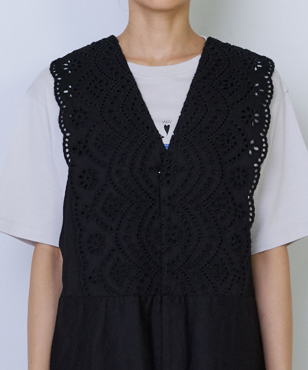 ADIEU TRISTESSE カットワーク刺繍サロペット ブラック