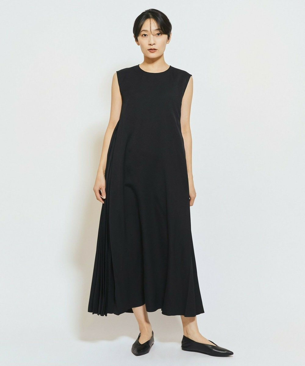 MOGA Collection MOGA Collection ウーリープリーツストレートワンピース ブラック