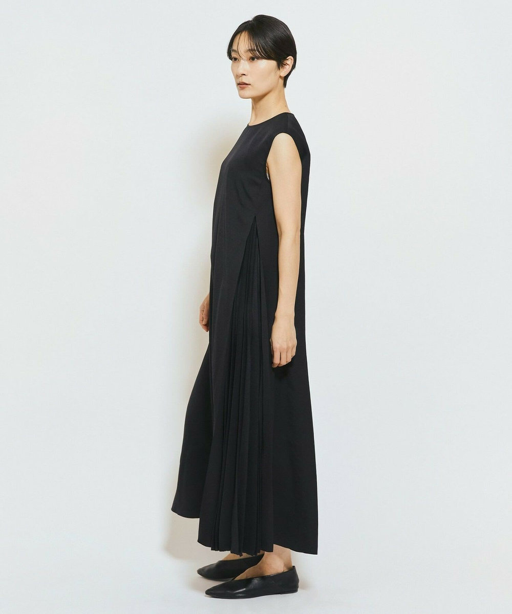 MOGA Collection MOGA Collection ウーリープリーツストレートワンピース ブラック