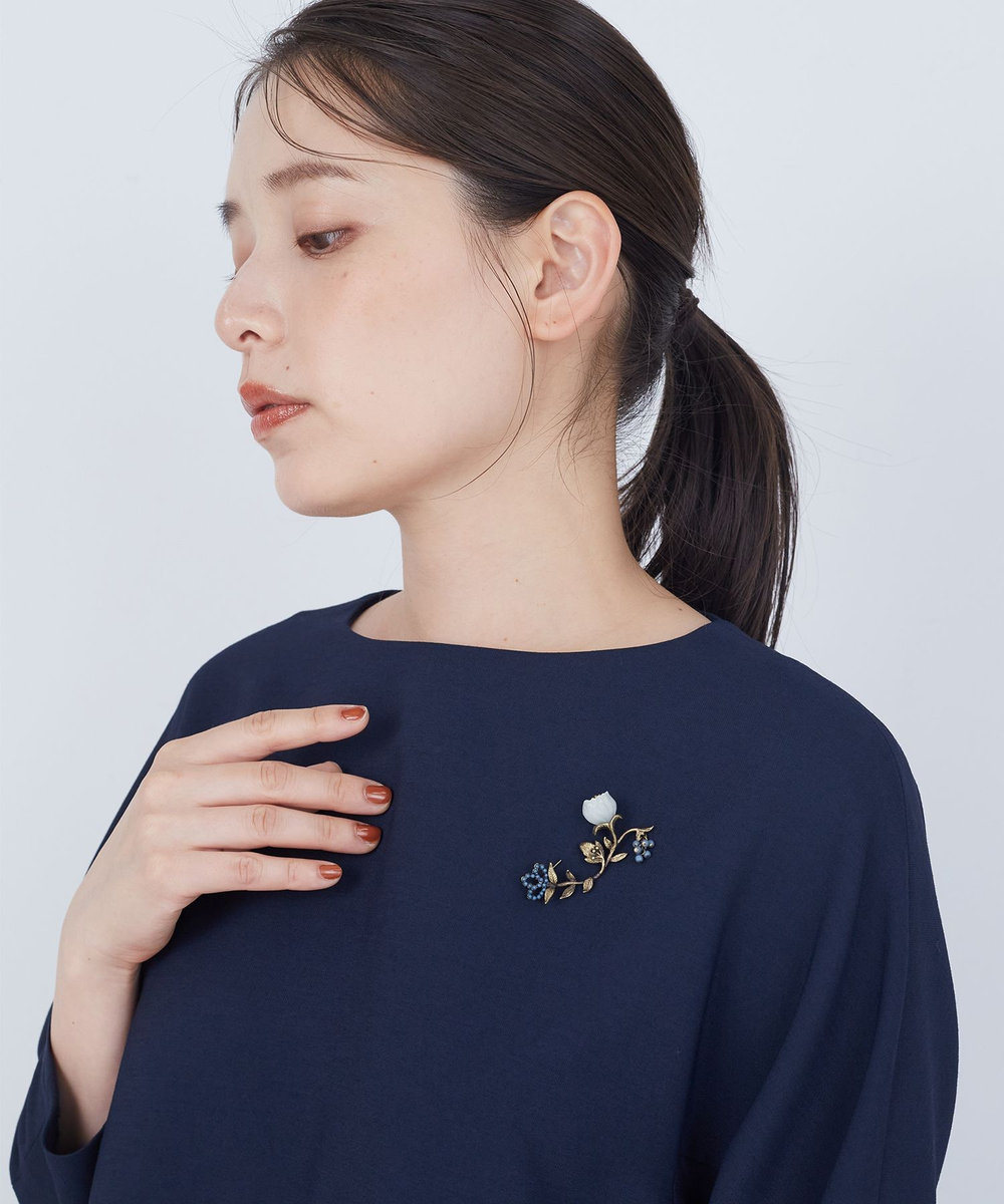 ADIEU TRISTESSE 両サイドお花ブローチ ターコイズブルー