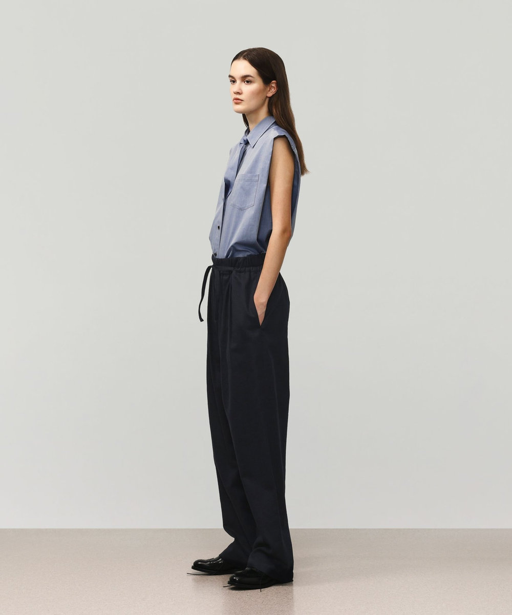 DÉPAREILLÉ COTTON TWILL SLEEVELESS BOW BLOUSE / コットンツイルスリーブレスボウブラウス ネイビー