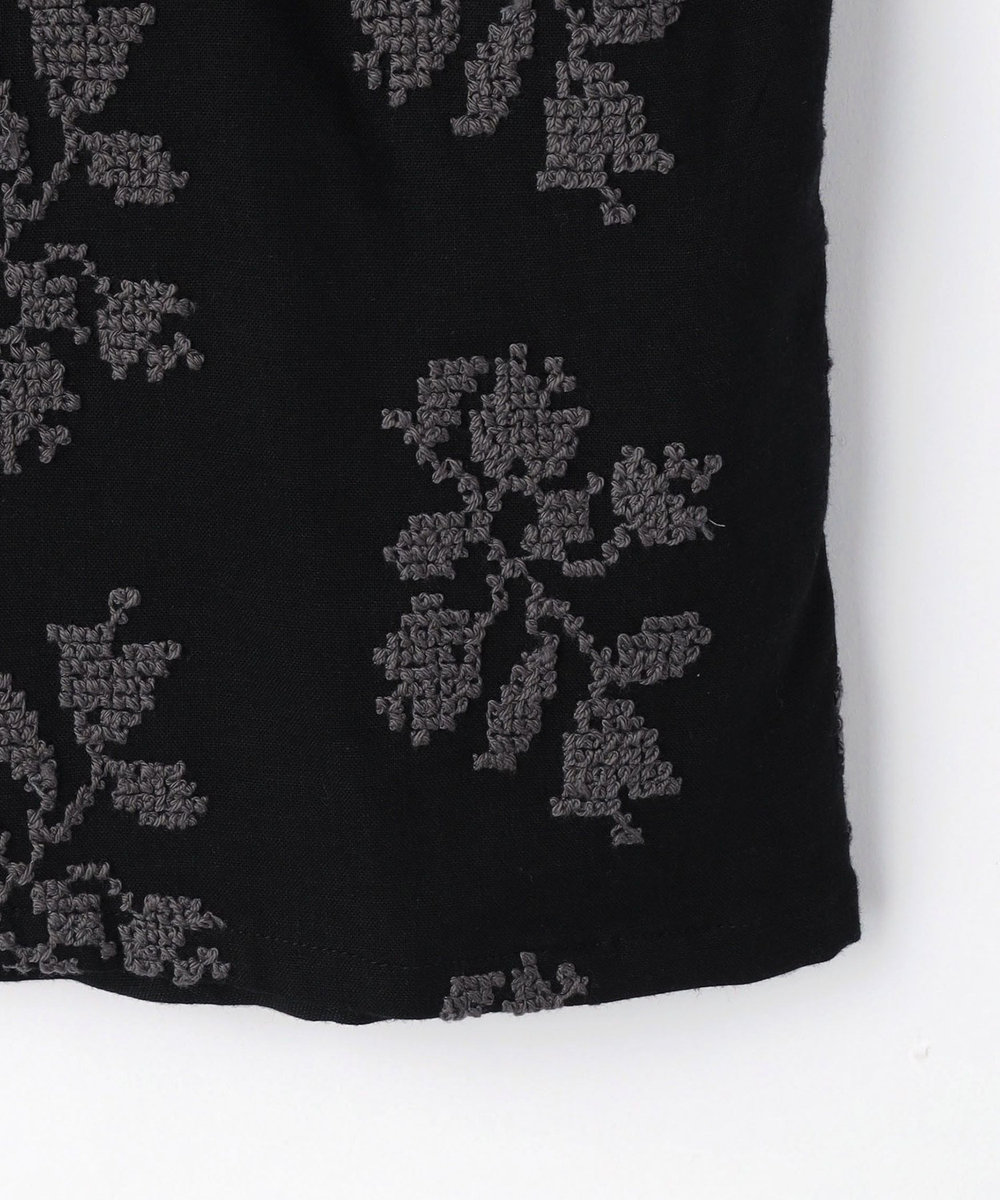LOISIR オリジナル柄刺繍ボクシーブラウス ブラック系その他