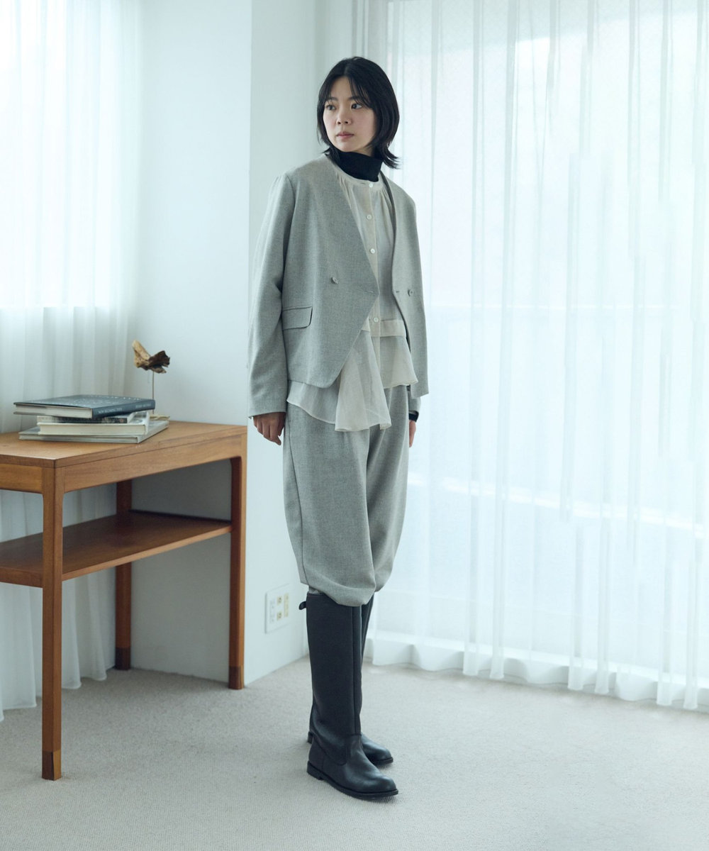 LOISIR エステルリネンカールマイヤーフリルヘムブラウス ベージュ