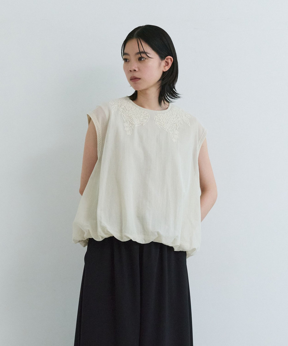 LOISIR インドコットンチュール刺繍バルーンブラウス ベージュ