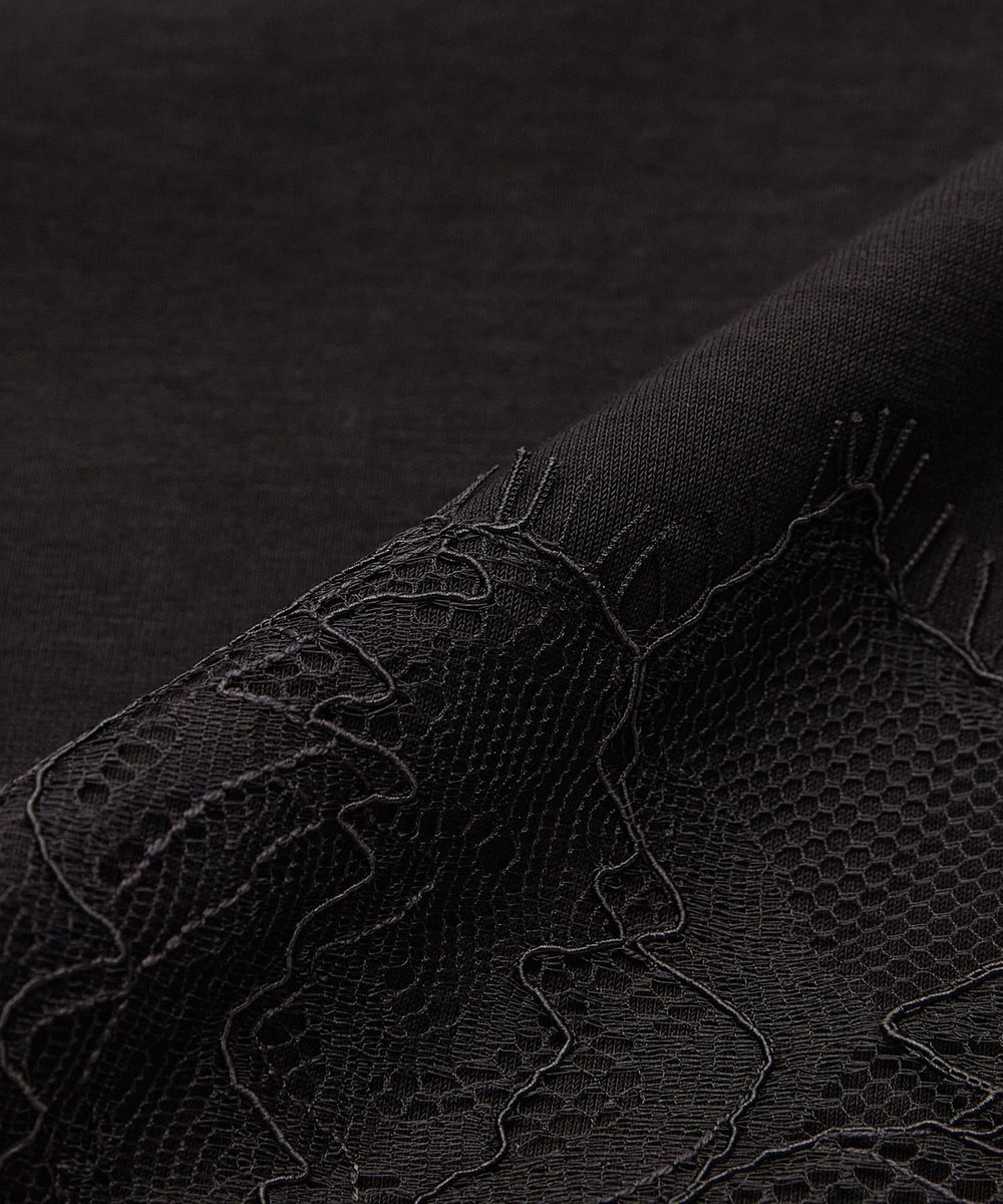 DÉPAREILLÉ COTTON JERSEY LACE DOCKING CREW NECK / コットンジャージーレースドッキングクルーネック ブラック