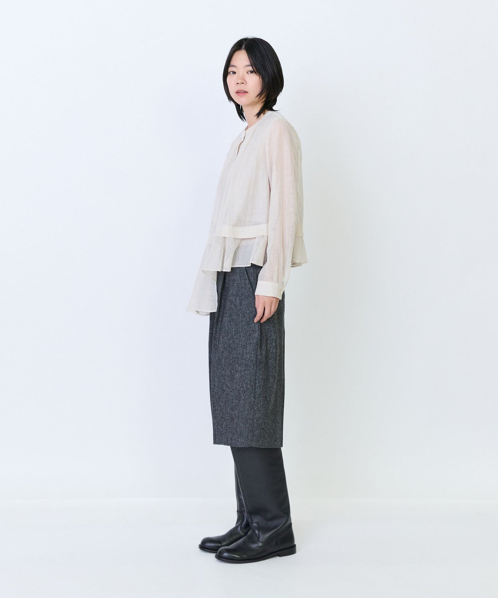 LOISIR エステルリネンカールマイヤーフリルヘムブラウス ベージュ