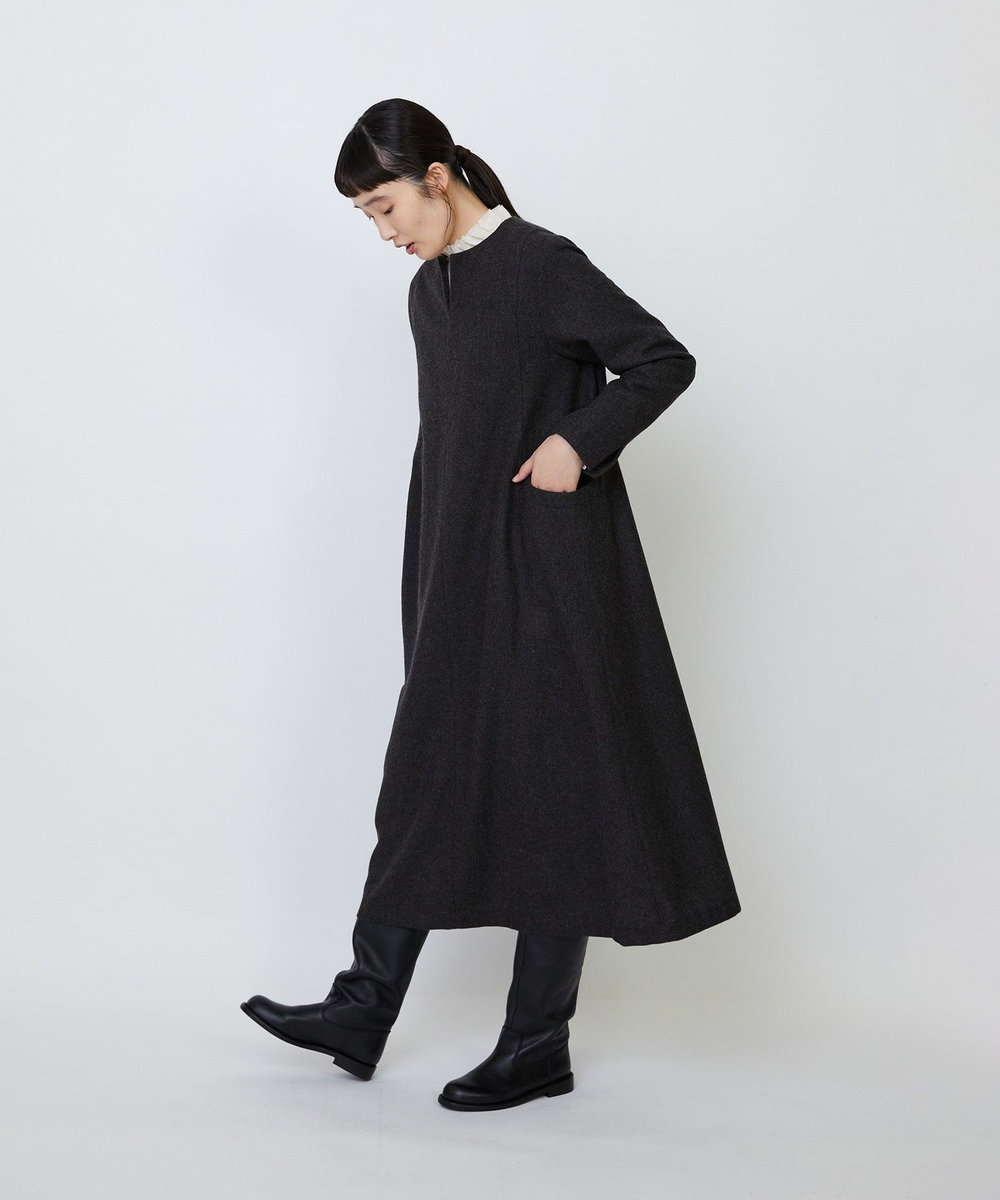 LOISIR エステルウールエターミンキーネックワンピース ブラウン