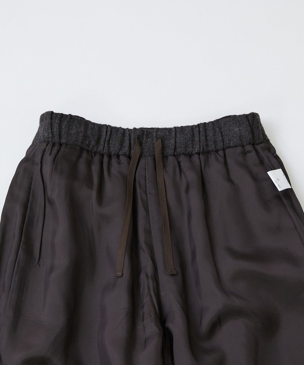 LOISIR エステルウールエターミンクロップドパンツ ブラウン