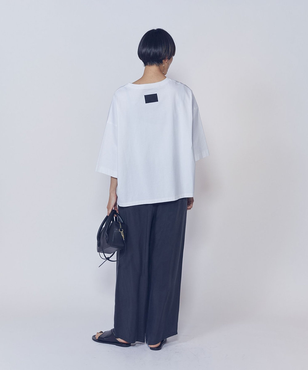 1er Arrondissement ＜COTHEBISMOKE (コグ ザ ビッグ スモーク)＞“NOELLA"Tシャツ オフホワイト