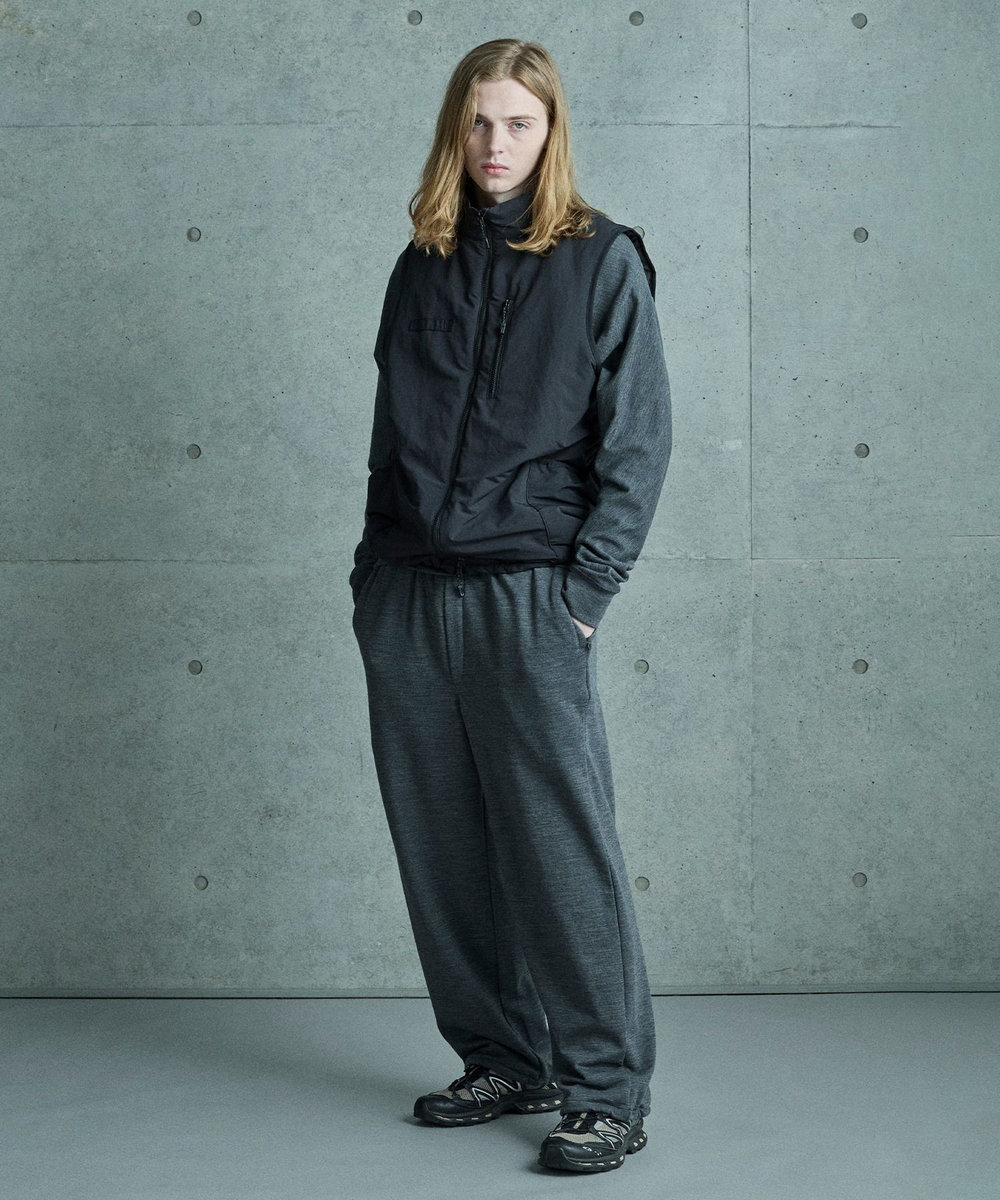 MEN'S BIGI CUBETEX中綿入りベスト ブラック
