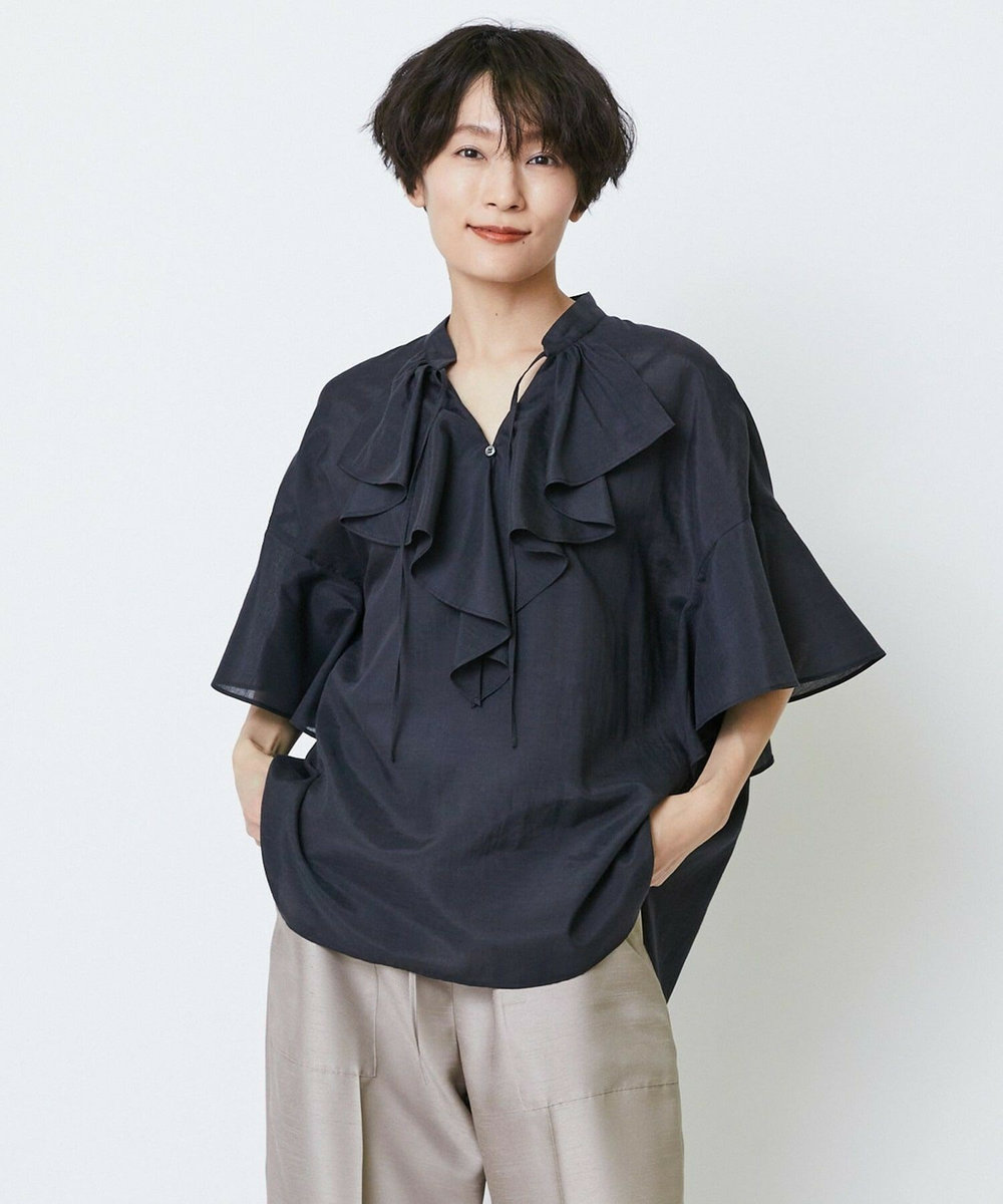 feerique feerique シルキーローンフリルブラウス ブラック