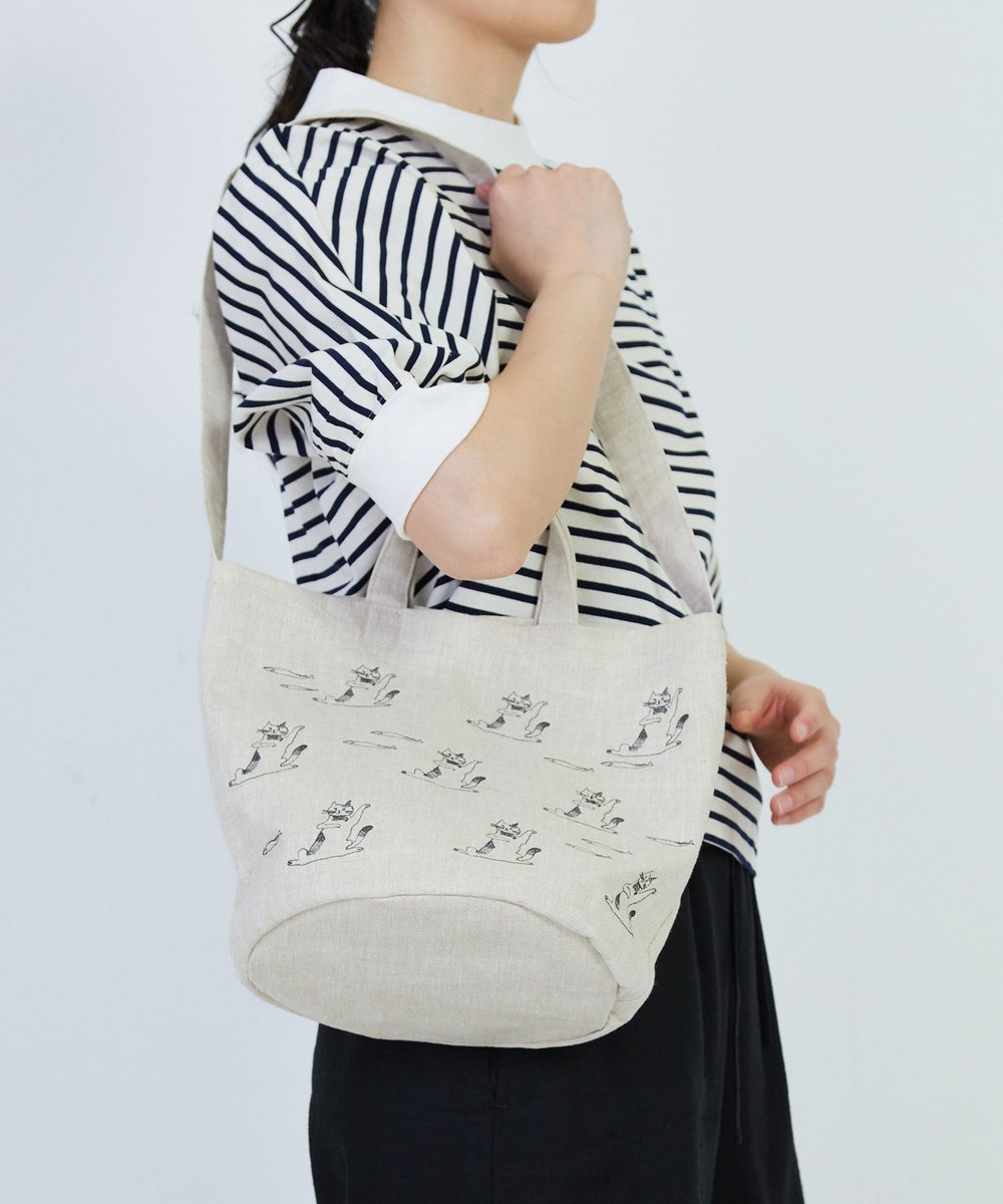 LOISIR 【アーティストコラボ】LOISIR×TORANEKOBONBONCATエンブロイダリーseauバッグ ベージュ
