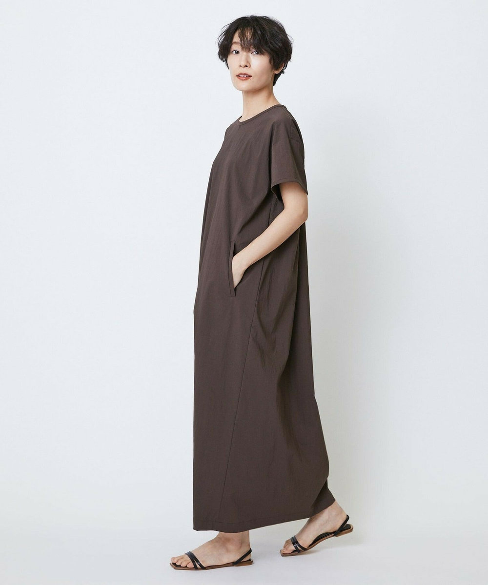 feerique feerique　ポリナイロンストレッチTシャツワンピース ブラウン