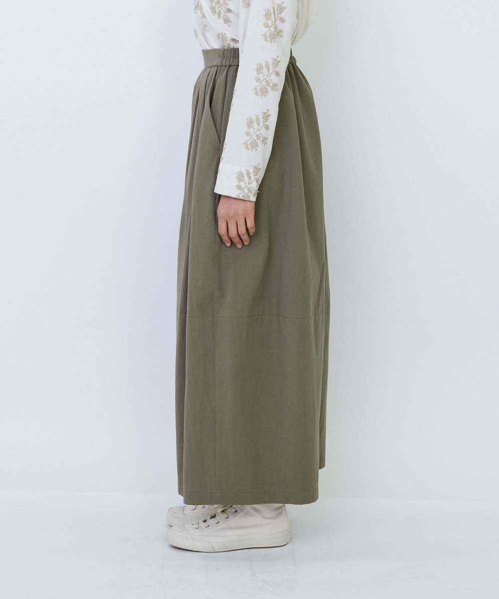 LOISIR コットンツイルボトルシルエットパンツ カーキ