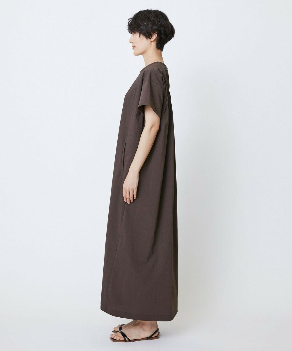 feerique feerique　ポリナイロンストレッチTシャツワンピース ブラウン