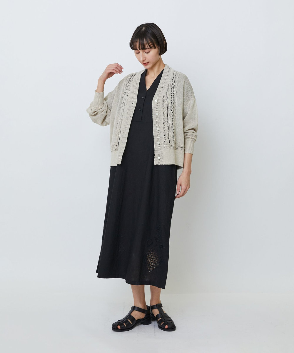 LOISIR コットンリネンクロス刺繍入りワンピース ブラック