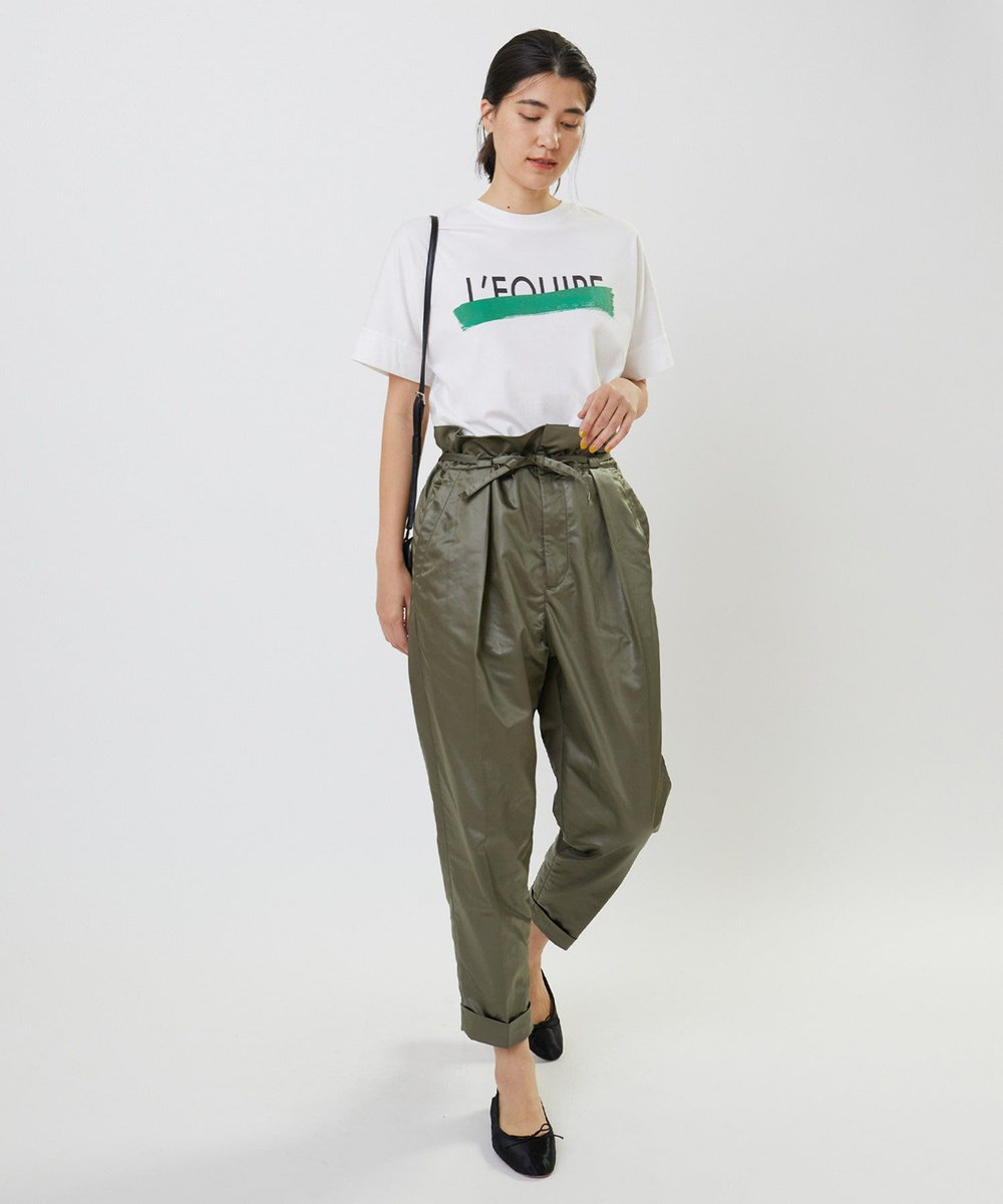 L'EQUIPE 【YOSHIKO KRIS-WEBB×L’EQUIPE】ストレッチサテンキャロットパンツ カーキ